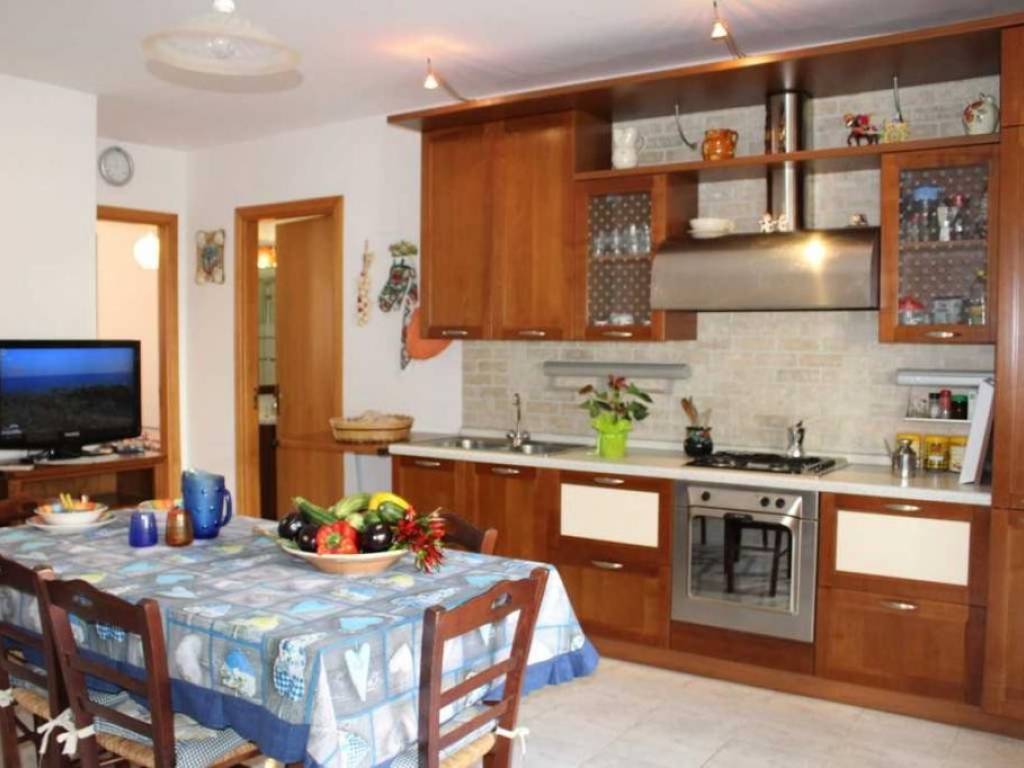 Appartamento a Castrignano del capo in Via Enea - Foto 5