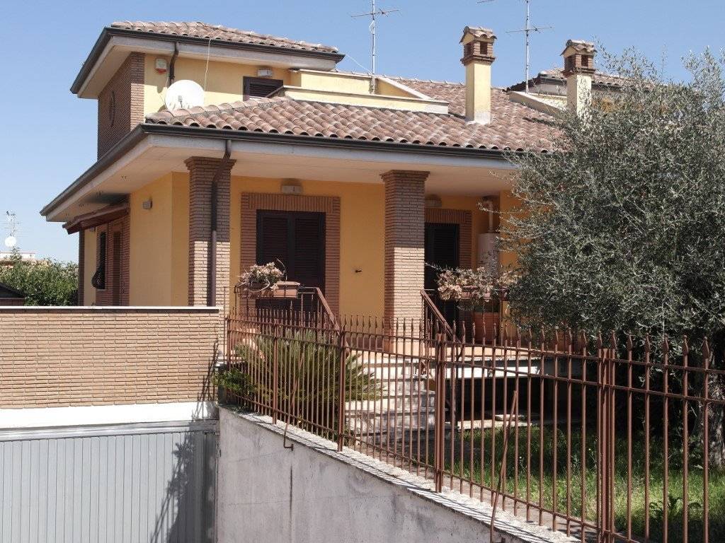 Villa a San cesareo in Via Antonio Gramsci - Foto 4