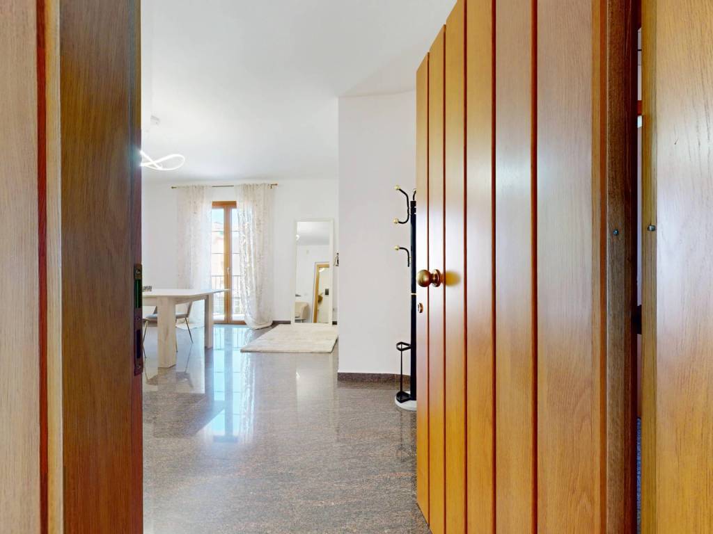 Casa indipendente a Rimini in Viale Marebello, 2 - Foto 2