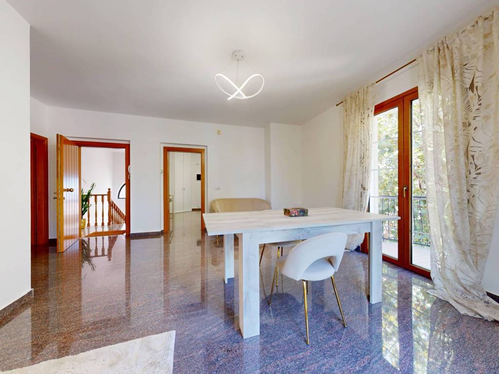 Casa indipendente a Rimini in Viale Marebello, 2 - Foto 3