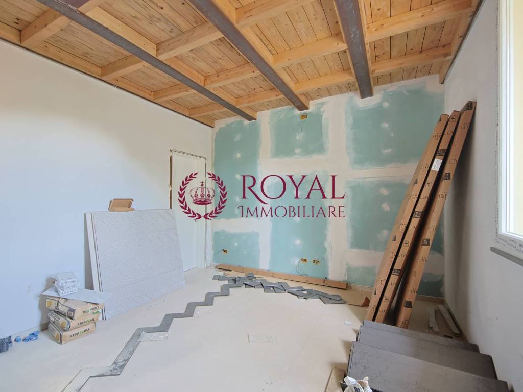 Appartamento a Livorno in Via Fonte Della Puzzolente - Foto 5