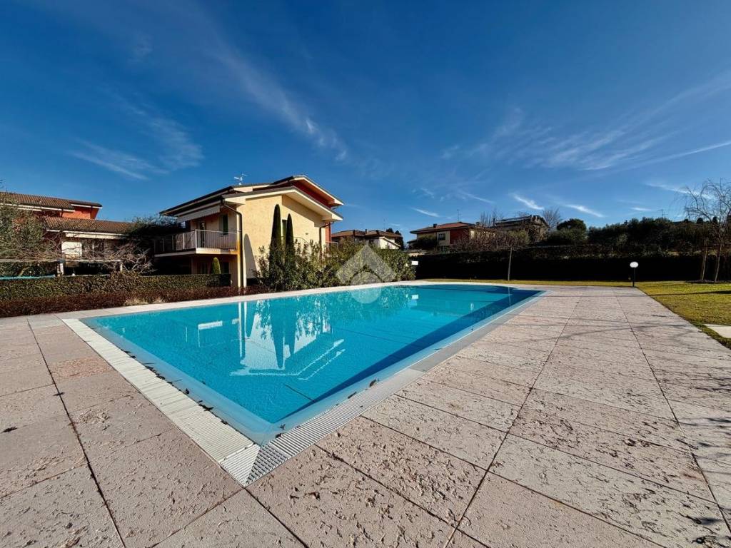 Appartamento a Lazise in LAZISE Via Paiari, 44 - Foto 2