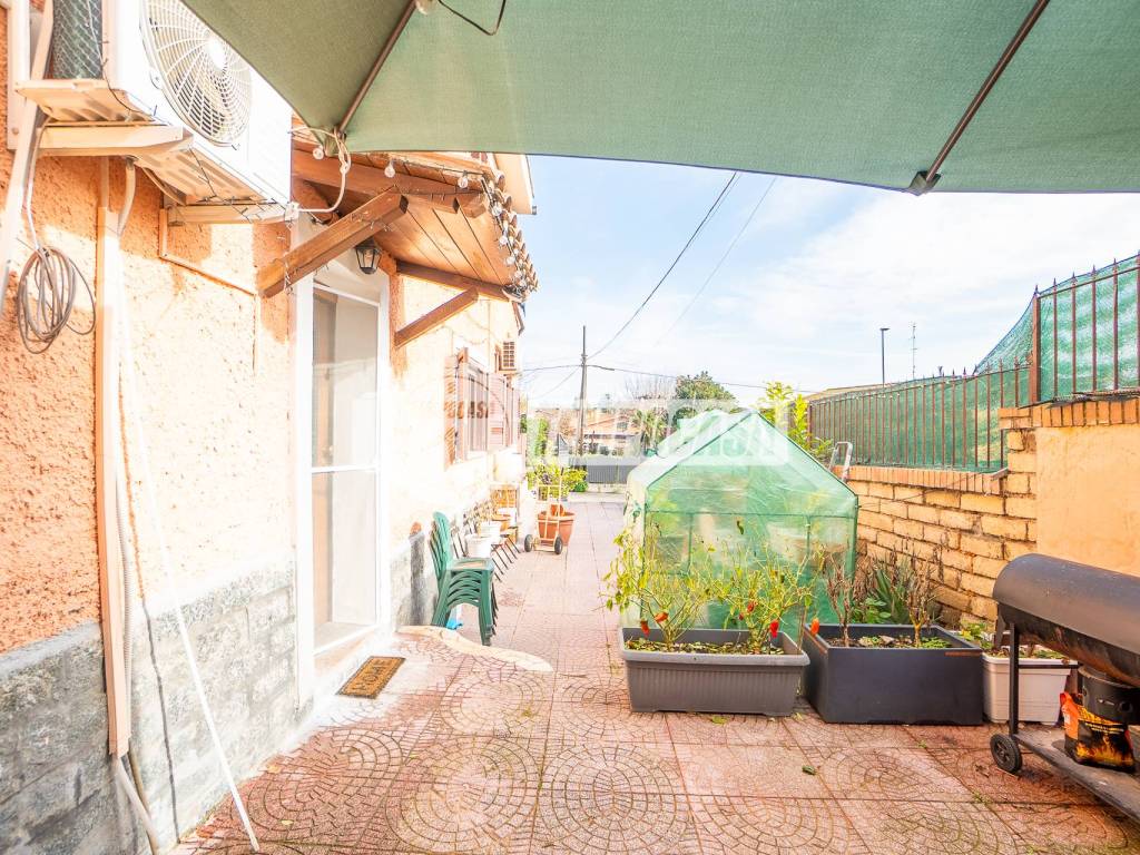 Villetta a schiera a Fiumicino in Via Giuseppe Fraccaroli - Foto 2