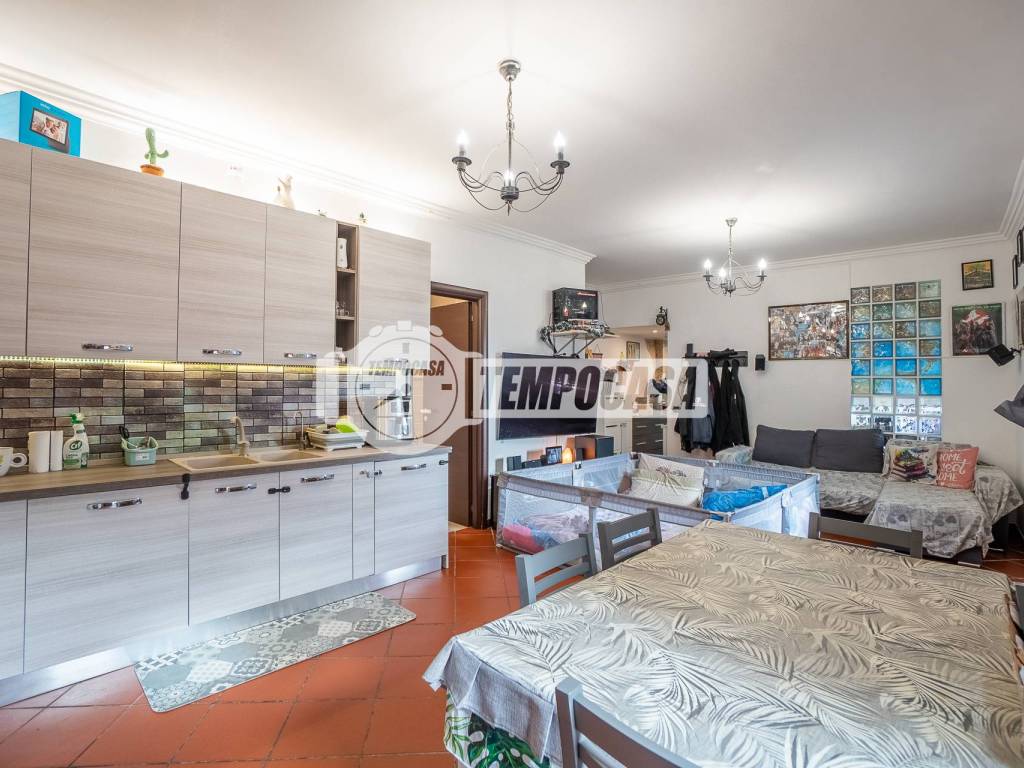 Villetta a schiera a Fiumicino in Via Giuseppe Fraccaroli - Foto 5