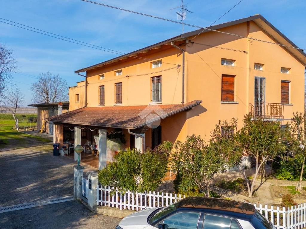 Casa indipendente a Poviglio in Via Tollara, 7 - Foto 2