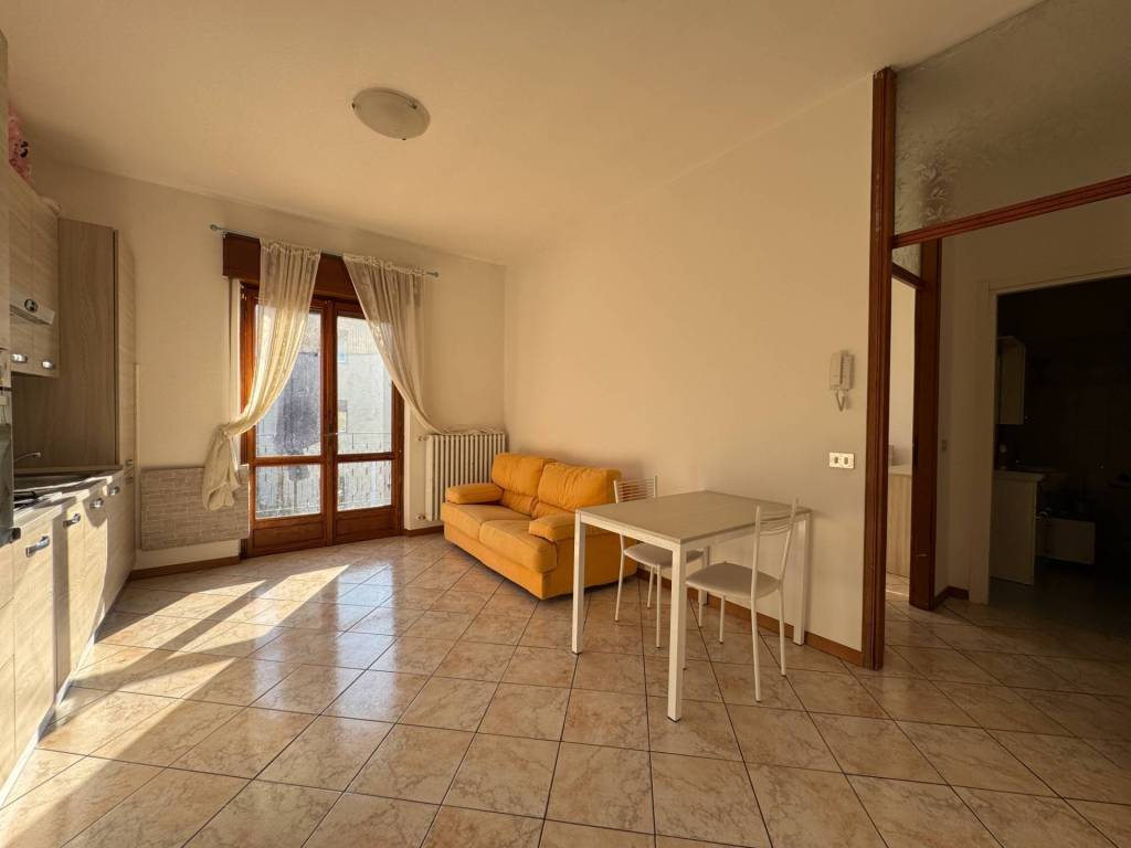 Appartamento a Dalmine in Via Giovanni Verga - Foto 2