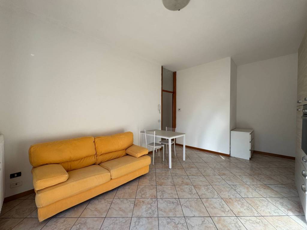 Appartamento a Dalmine in Via Giovanni Verga - Foto 3