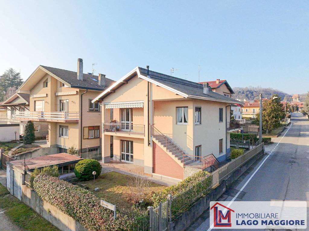 Villa a Angera in Via Arena - Foto 4