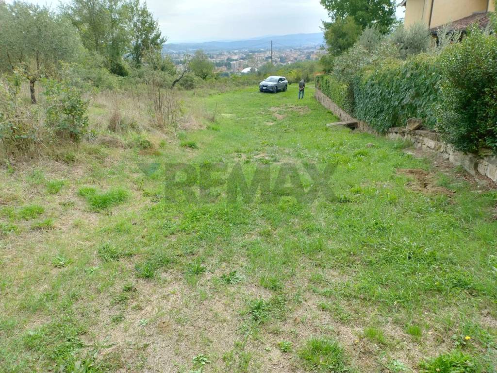 Terreno a Montevarchi in via di poggio auzzo - Foto 2
