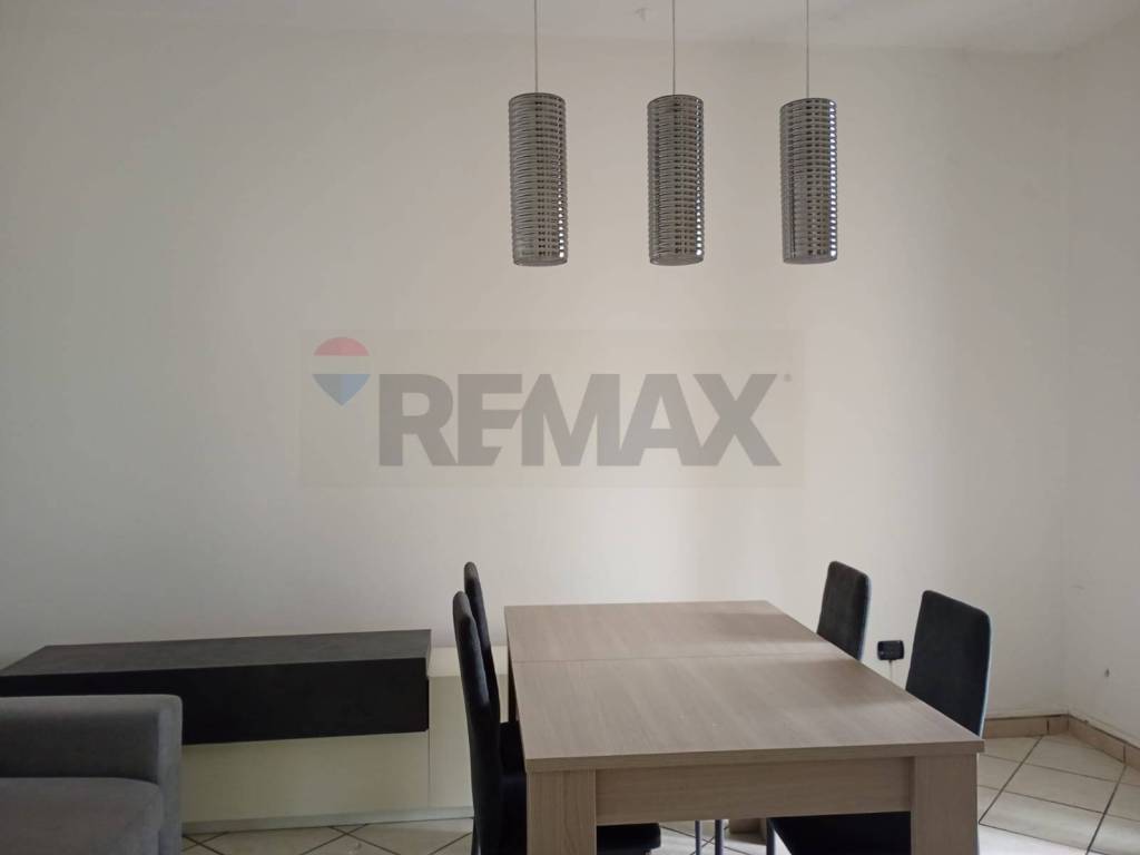 Appartamento a Mantova in VIA NEVERS, 2 - Foto 3