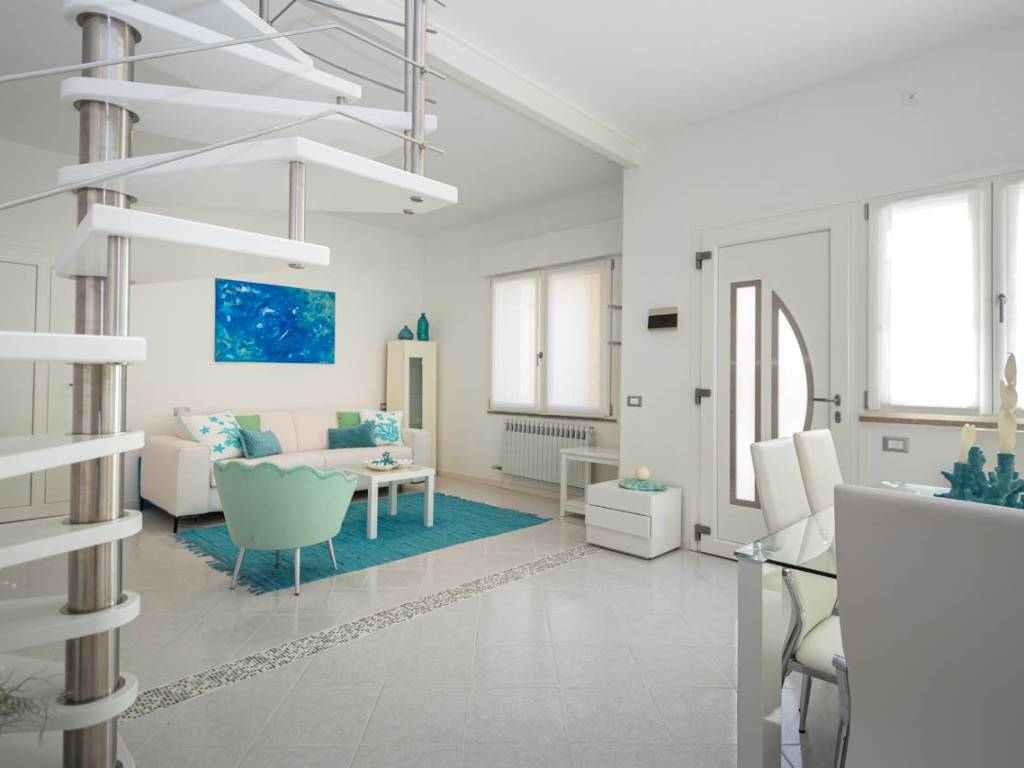 Villa a Lignano sabbiadoro in Via Pordenone, 40 - Foto 3