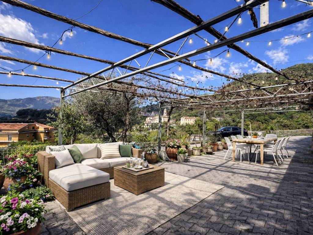 Villa a Cava de' tirreni in Via Santi Quaranta - Foto 5