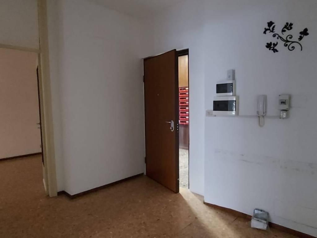 Immobile a Sesto calende in Via dell'Olmo - Foto 5