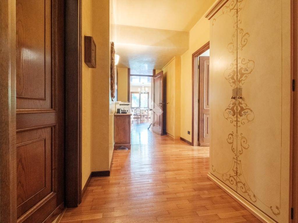 Villa a Nembro in Via Trevasco, 17 - Foto 4