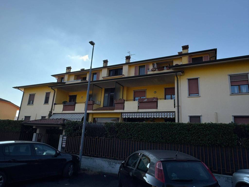 Appartamento a Ciserano in Via Michelangelo Buonarroti, 6 - Foto 2