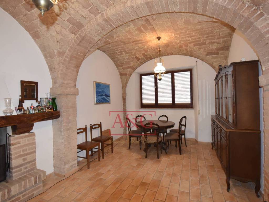Casa indipendente a Carassai in via XX Settembre, 38 - Foto 4