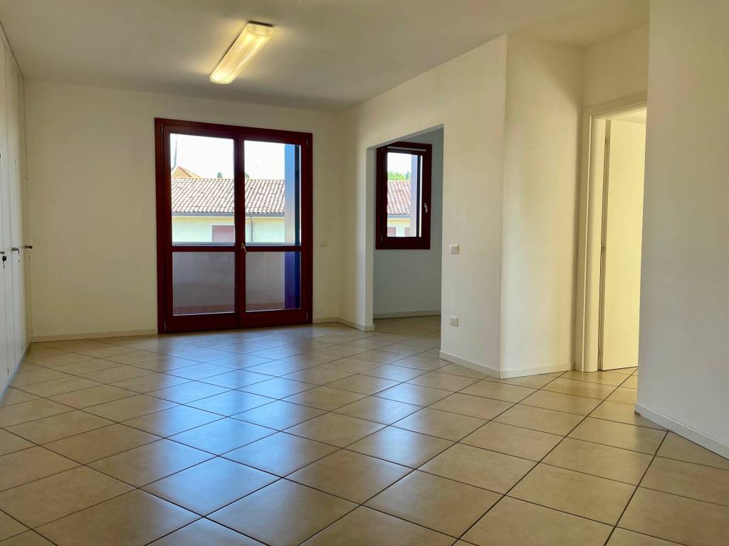 Appartamento a Schio in Viale Santa Croce, 49 - Foto 5