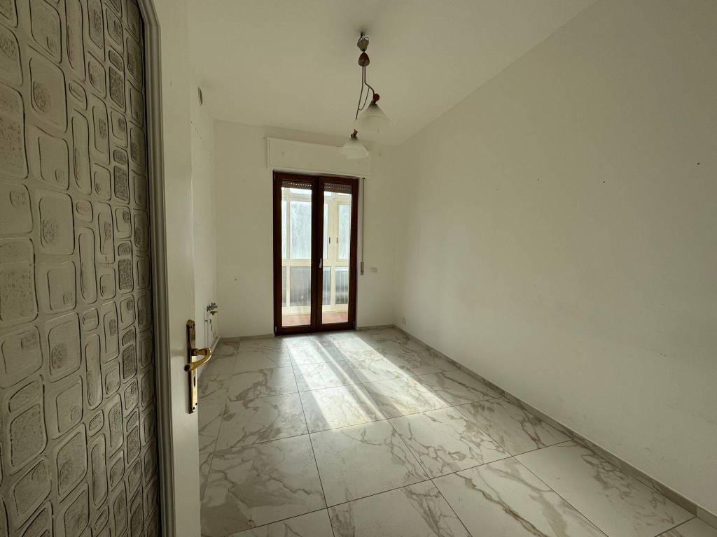 Appartamento a Casamassima in Via Fiorentini - Foto 4