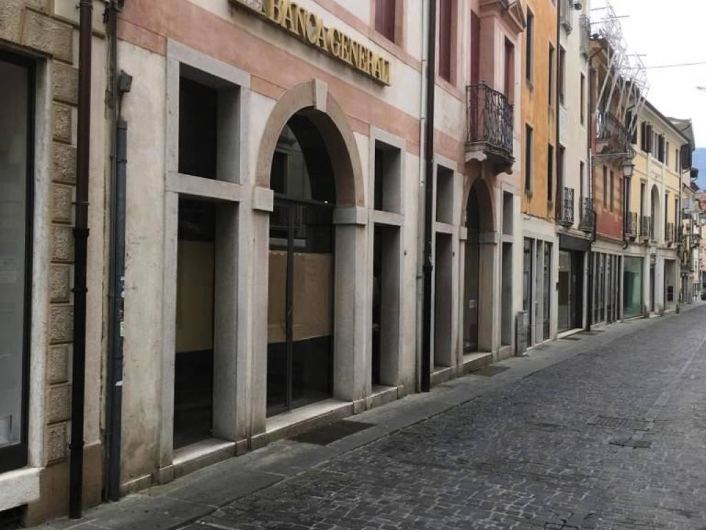 Immobile a Bassano del grappa in Via Roma - Foto 2