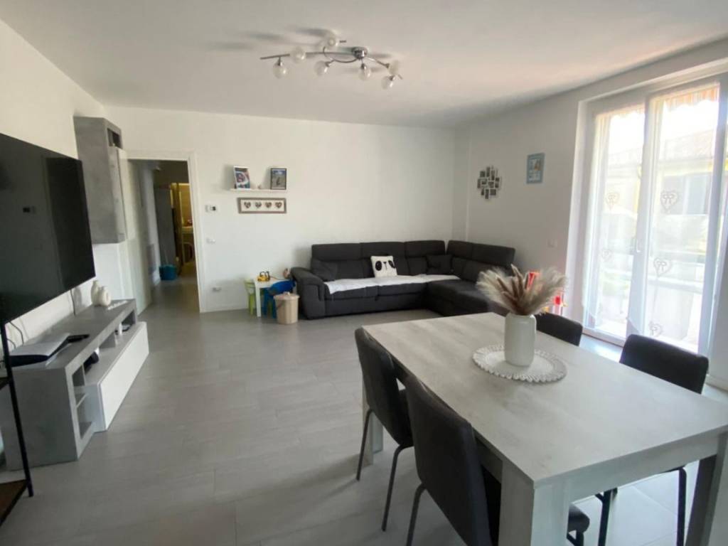 Villa a Ceranova in Via Lucio Battisti - Foto 2