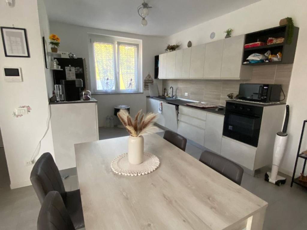 Villa a Ceranova in Via Lucio Battisti - Foto 3
