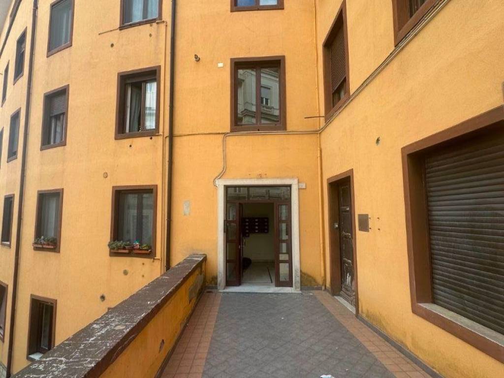 Appartamento a Potenza in Via Emanuele Viggiani, 6 - Foto 4