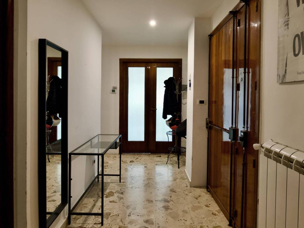 Appartamento a Ragusa in Via Benedetto Cairoli, 91 - Foto 2