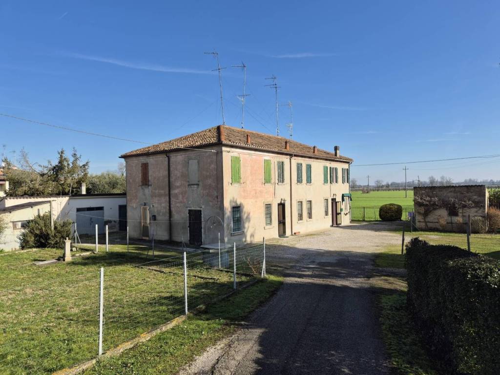 Casa indipendente a Ferrara in Via Carmignana, 10 - Foto 3