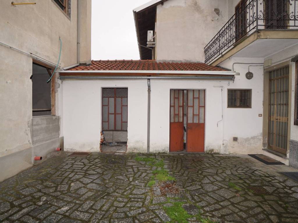 Villa a Cassolnovo in Via Carlo Alberto, 4 - Foto 2