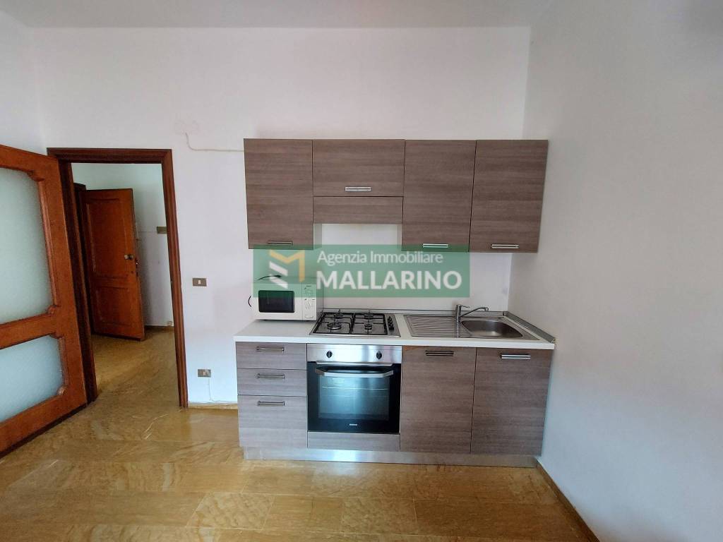 Appartamento a Finale ligure in Via Camillo Sbarbaro - Foto 3