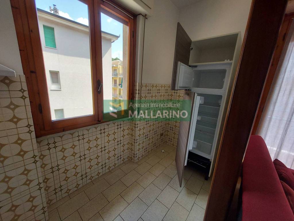 Appartamento a Finale ligure in Via Camillo Sbarbaro - Foto 5
