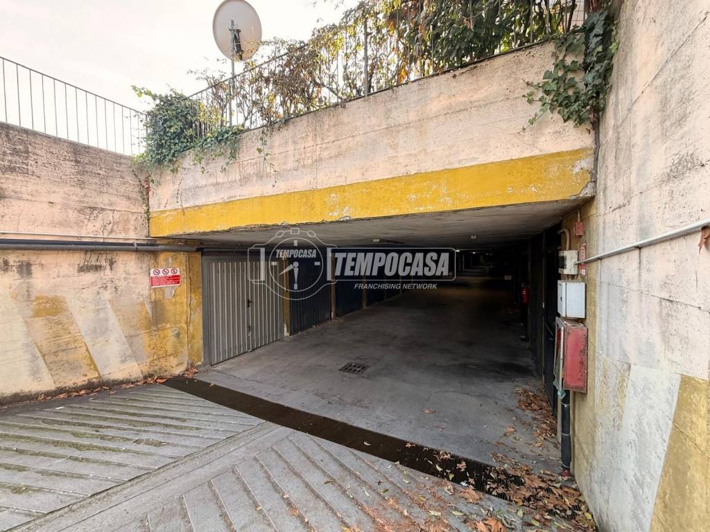 Box / garage a Nichelino in Via pirandello - Foto 2