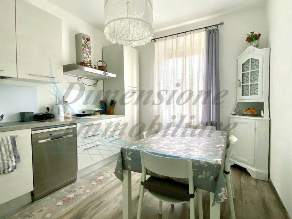 Appartamento a Cecina in via per la val di cecina - Foto 5