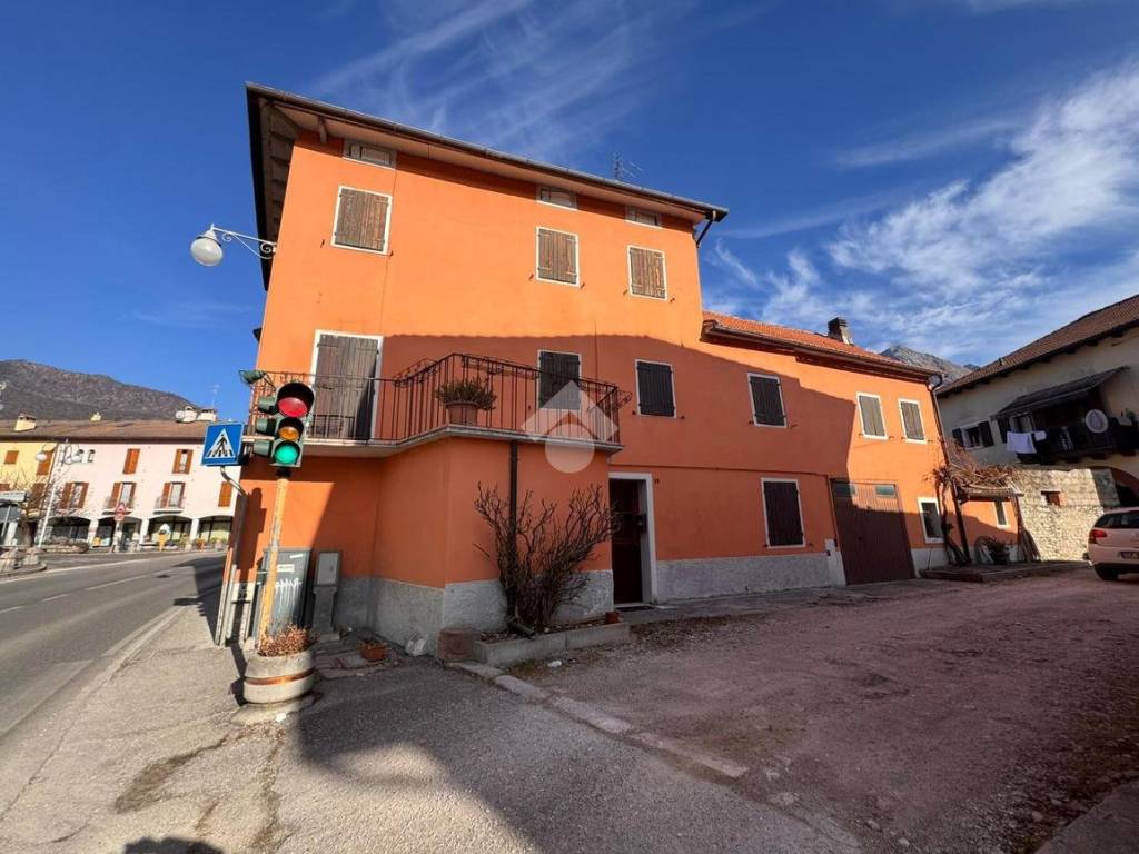Casa indipendente a Ponte nelle alpi in Viale Roma, 19 - Foto 3