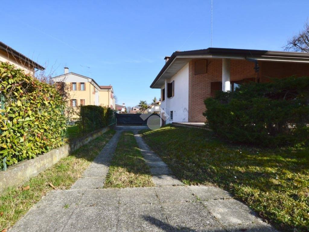 Villa a Chiarano in Via Gratentour - Foto 2