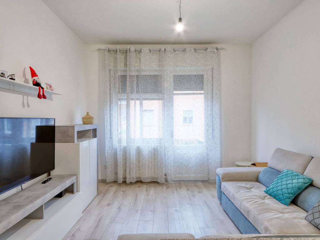Appartamento a Gallarate in Via Ortella, 52 - Foto 4