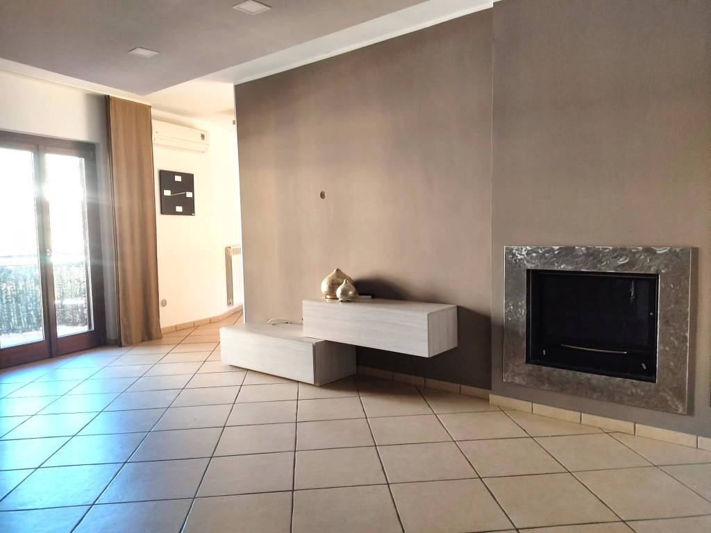 Appartamento a Sirignano in Via Michelangelo, 36 - Foto 2