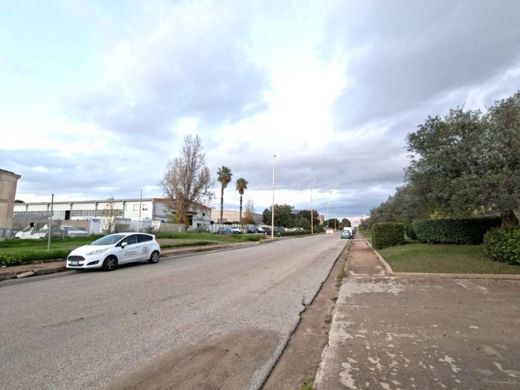 Immobile a Elmas in Via Cettolini - Foto 3