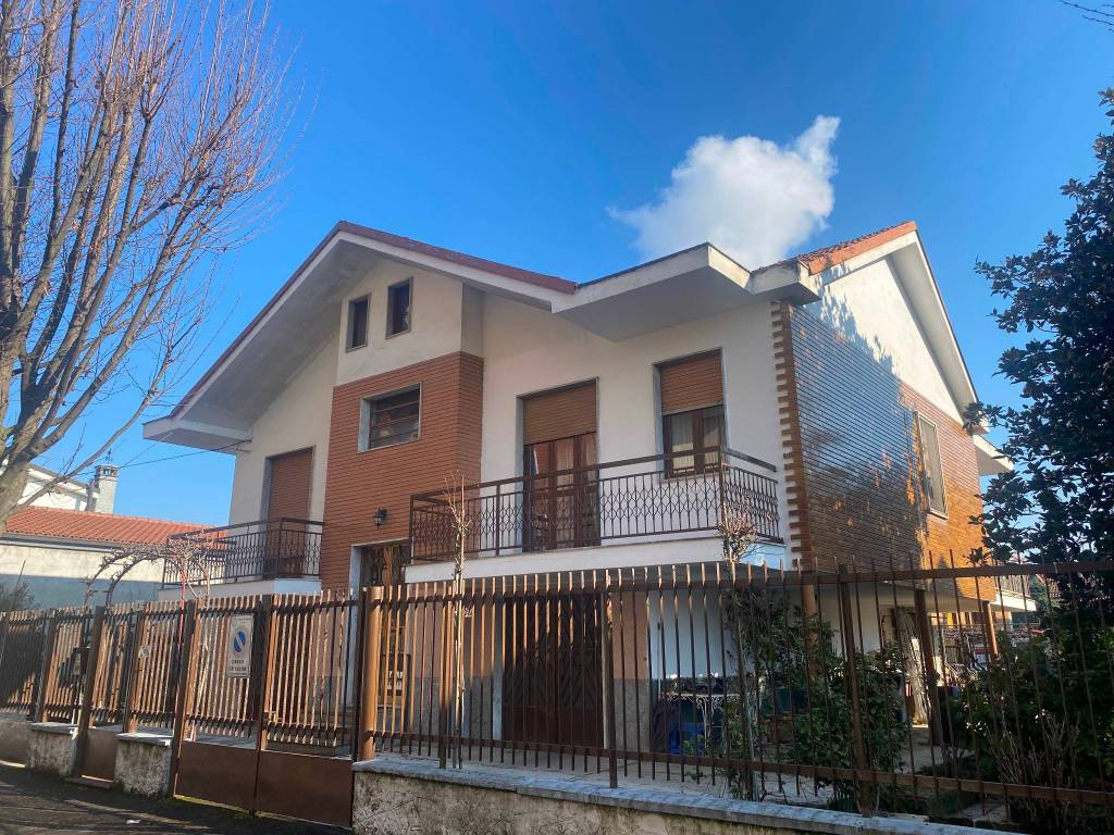 Villa a Nichelino in Via Goffredo Mameli, 3 - Foto 3