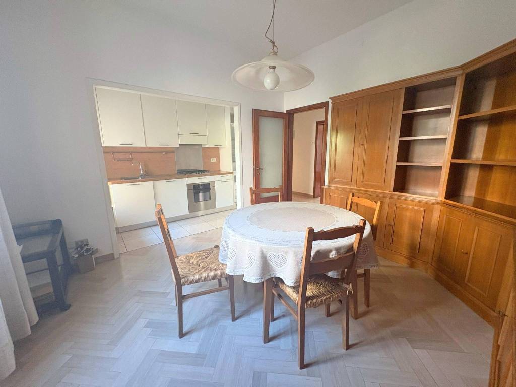 Appartamento a Empoli in Via Luigi Settembrini - Foto 4