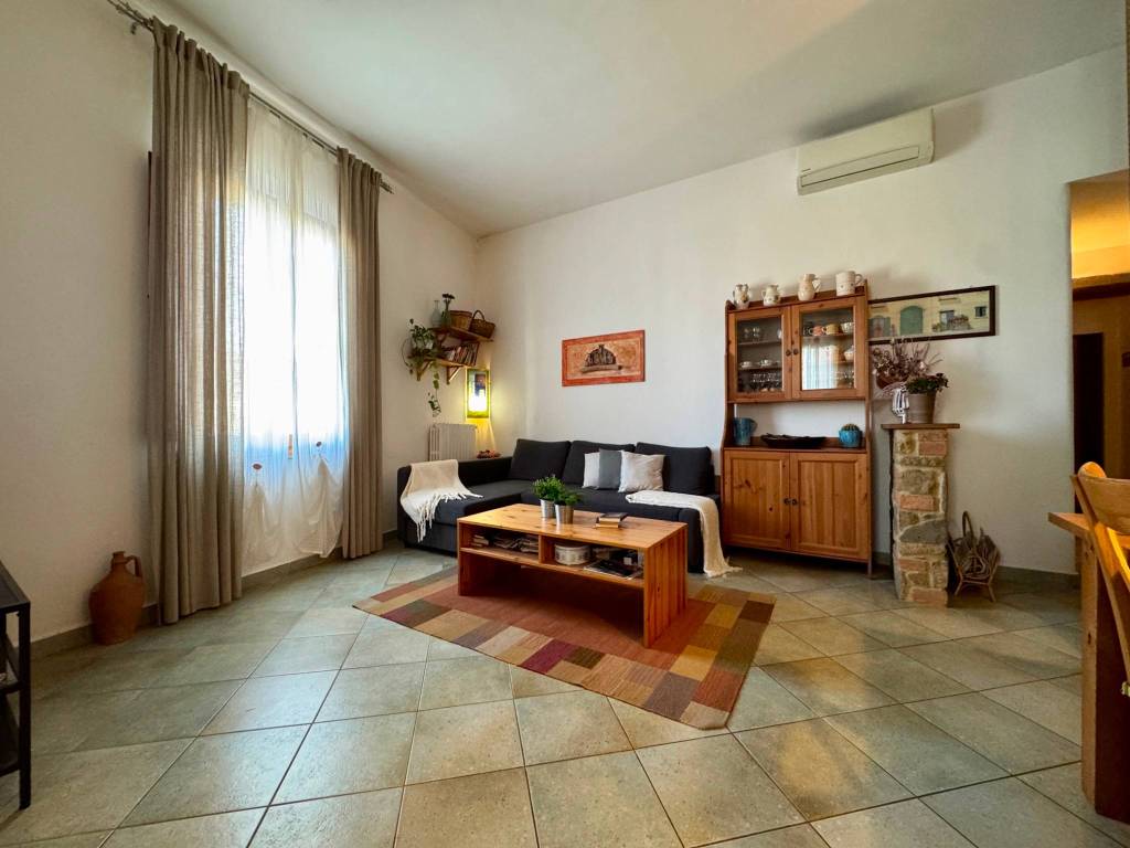 Appartamento a Empoli in Piazza Giuseppe Garibaldi, 12 - Foto 4