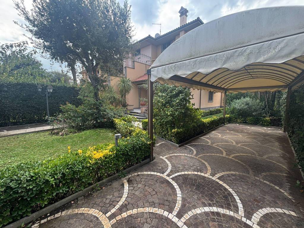 Villa a Fiumicino in Via Capo d'Orlando, 4 - Foto 3