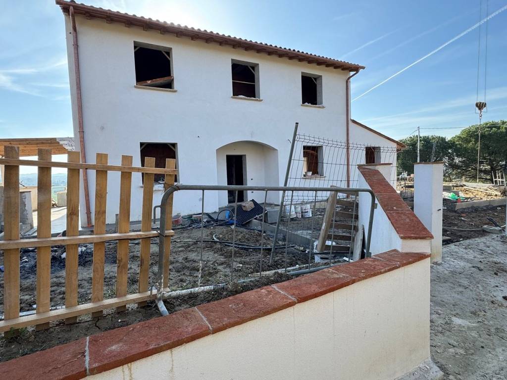 Villa a Santa maria a monte in Via Lungomonte, 152 - Foto 2