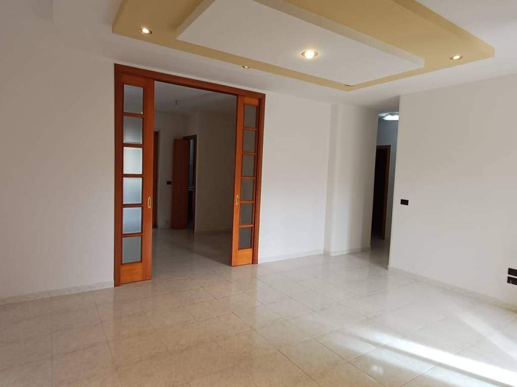 Appartamento a Francavilla fontana in Viale Spagna, 21 - Foto 2