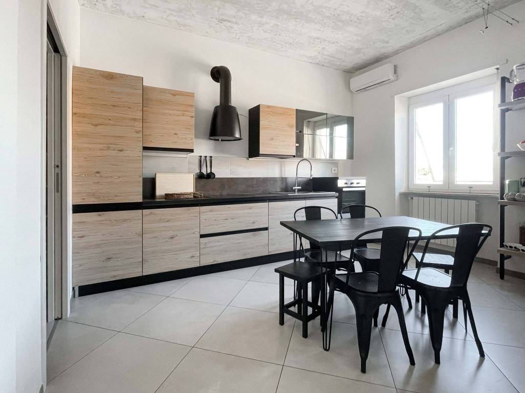 Appartamento a Ladispoli in Via Flavia - Foto 2