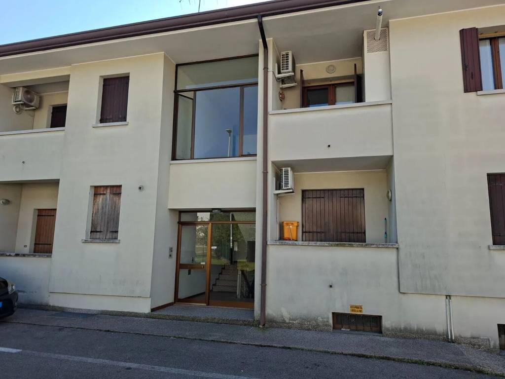 Appartamento a Caneva in Via Trento - Foto 2
