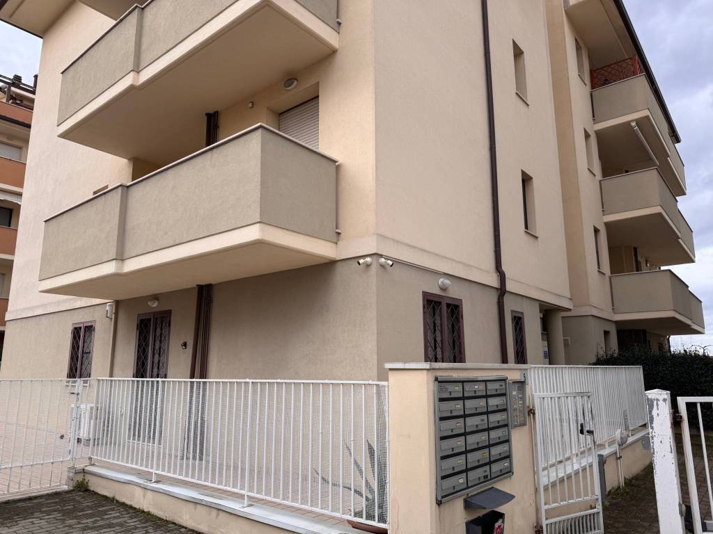 Attico / mansarda a Rimini in Via Zaccagnini, 5 - Foto 4