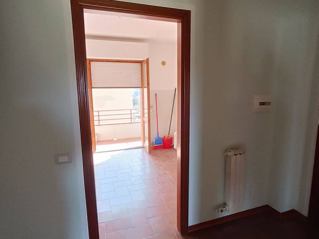 Appartamento a Poggibonsi in Via Romana - Foto 4