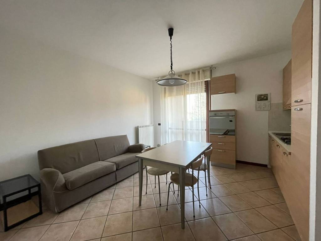 Appartamento a Turate in Via Galileo Galilei - Foto 4
