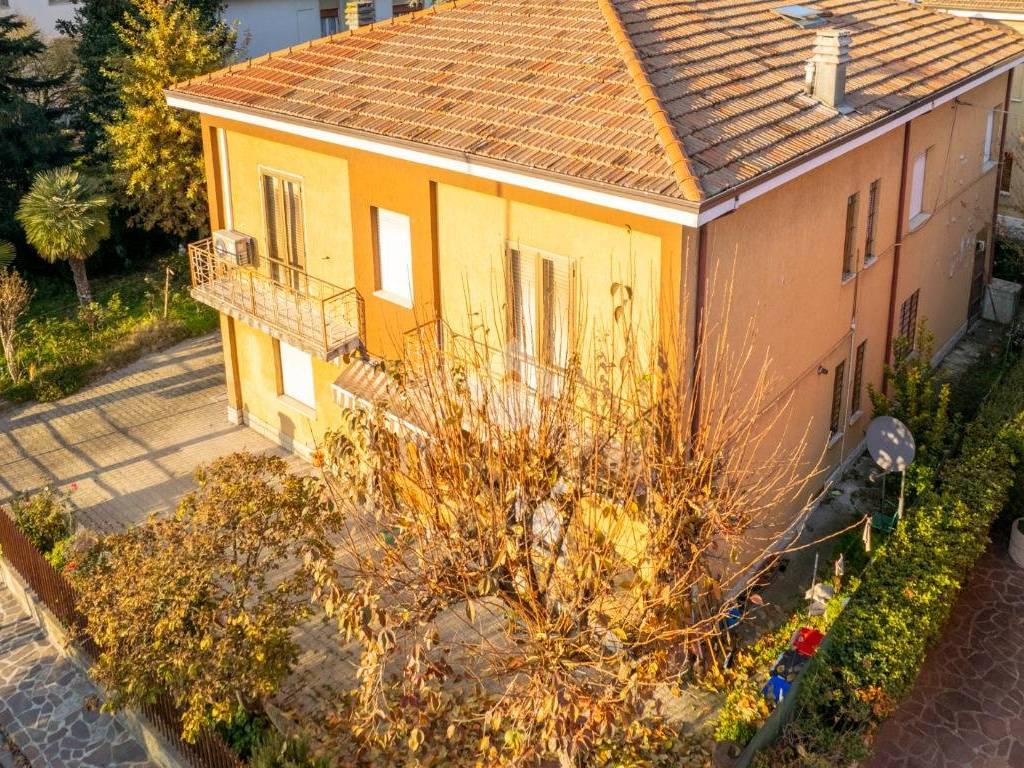 Casa indipendente a Carpi in Via Cimitero Israelitico, 38 - Foto 2